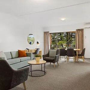 4* Aparthotel Oxley Court Serviced