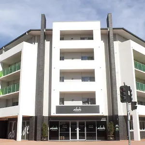 4* Aparthotel Abode Tuggeranong