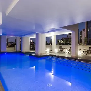 oaks-lexicon-apartments.queenslandhotels.net/